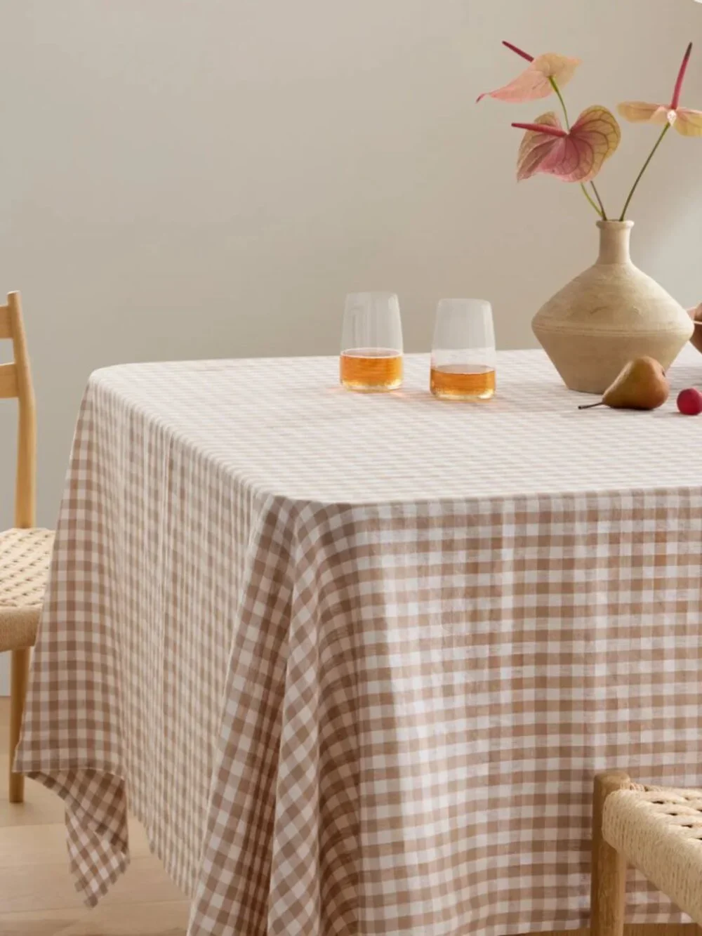 Quince European Linen Gingham Tablecloth Cafe Gingham 70 x 90 NWOT